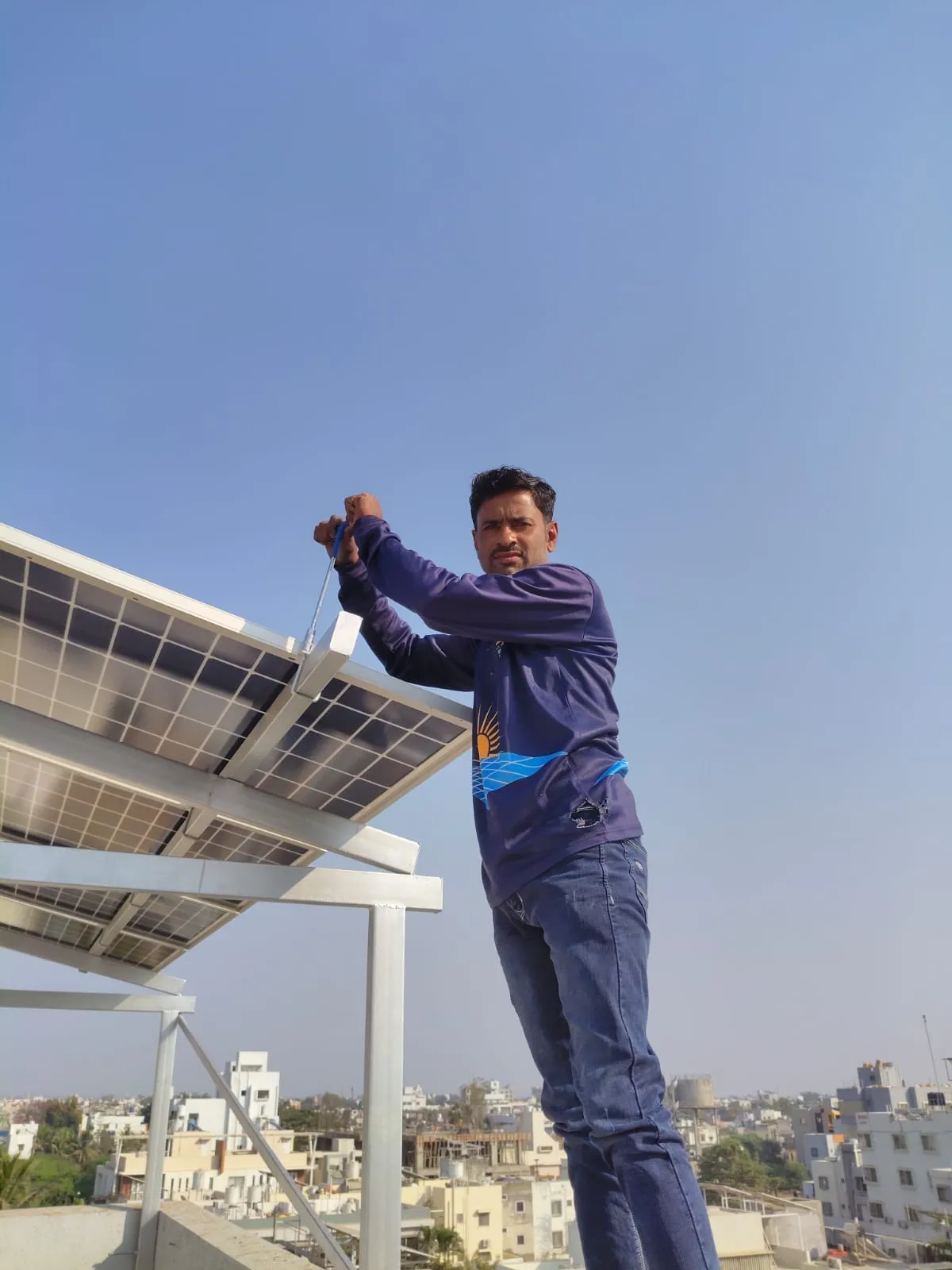 Why Choose SR SOLAR ENERGY in Chhatrapati Sambhajinagar? for solar company in chhatrapati sambhajinagar